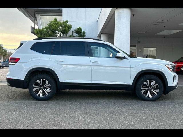 2025 Volkswagen Atlas 2.0T SE