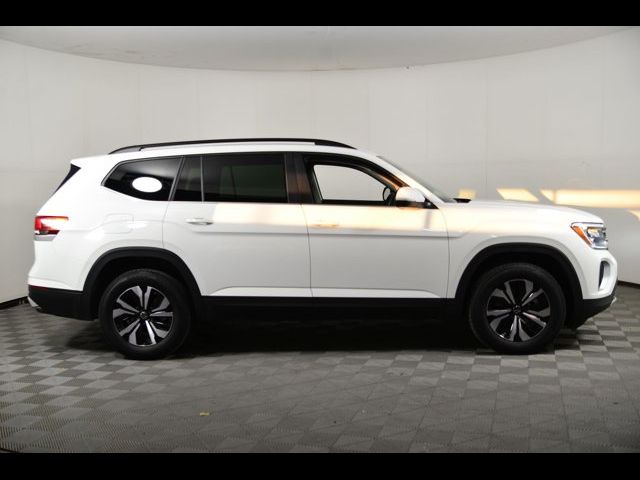 2025 Volkswagen Atlas 2.0T SE