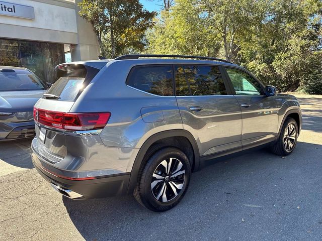 2025 Volkswagen Atlas 2.0T SE