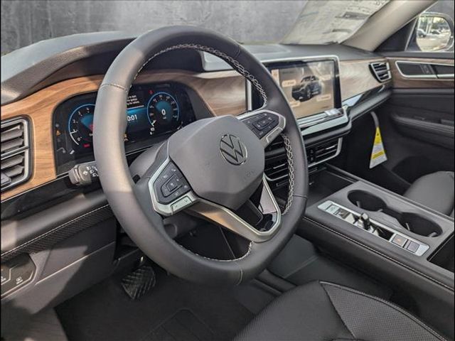 2025 Volkswagen Atlas 2.0T SE