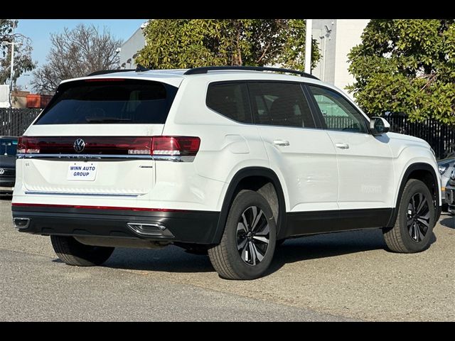 2025 Volkswagen Atlas 2.0T SE