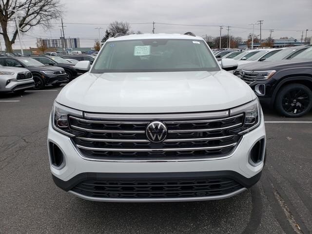 2025 Volkswagen Atlas 2.0T SE