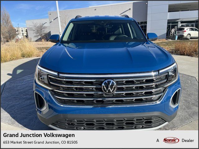 2025 Volkswagen Atlas 2.0T SE