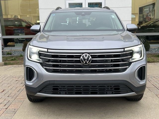 2025 Volkswagen Atlas 2.0T SE