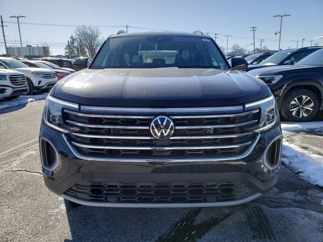 2025 Volkswagen Atlas 2.0T SE