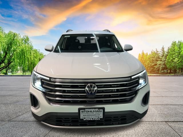 2025 Volkswagen Atlas 2.0T SE