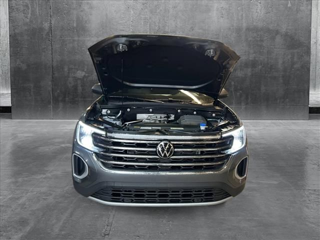2025 Volkswagen Atlas 2.0T SE