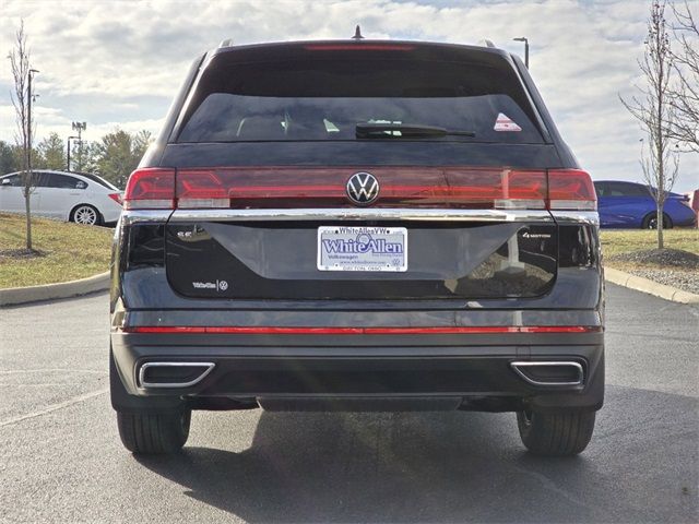 2025 Volkswagen Atlas 2.0T SE