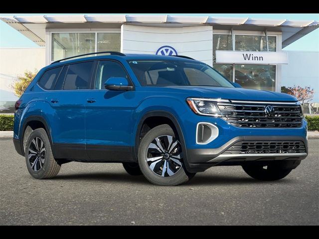 2025 Volkswagen Atlas 2.0T SE