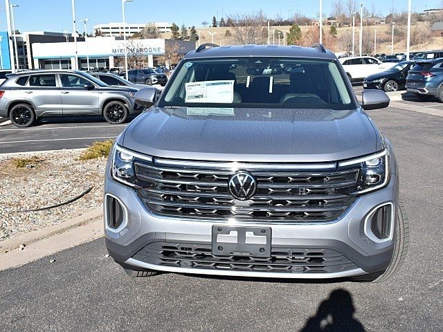 2025 Volkswagen Atlas 2.0T SE