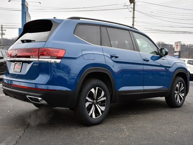 2025 Volkswagen Atlas 2.0T SE