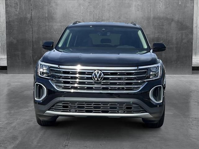 2025 Volkswagen Atlas 2.0T SE