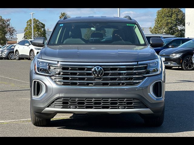 2025 Volkswagen Atlas 2.0T SE