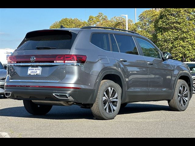 2025 Volkswagen Atlas 2.0T SE