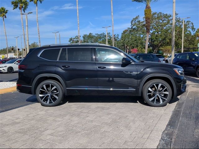 2025 Volkswagen Atlas 2.0T SEL Premium R-Line