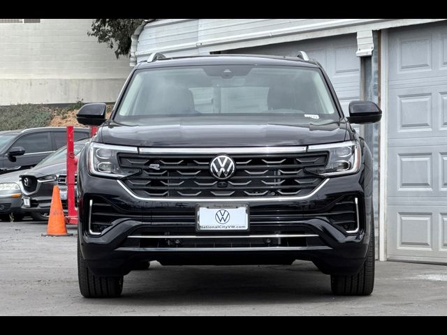 2025 Volkswagen Atlas 2.0T SEL Premium R-Line