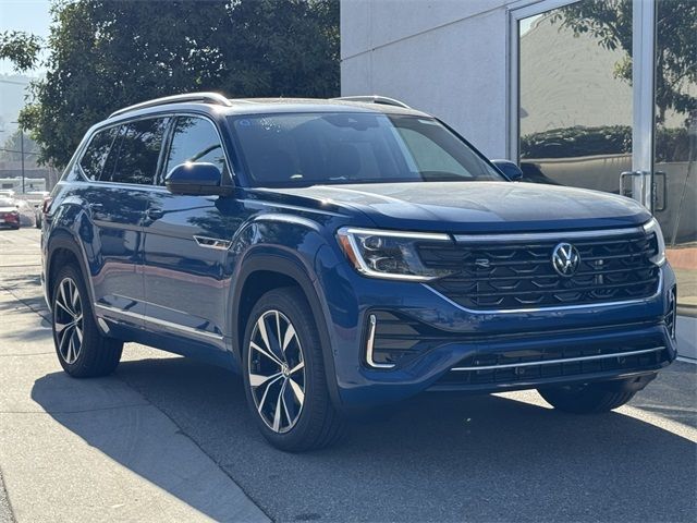 2025 Volkswagen Atlas 2.0T SEL Premium R-Line