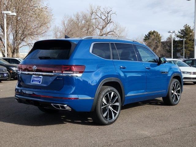 2025 Volkswagen Atlas 2.0T SEL Premium R-Line