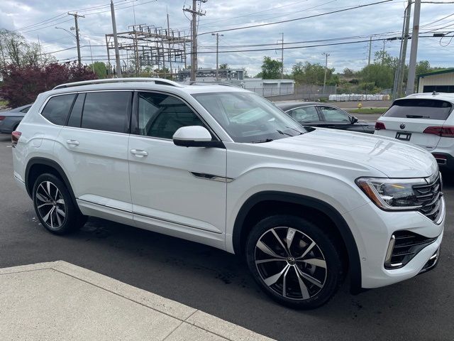 2025 Volkswagen Atlas 2.0T SEL Premium R-Line