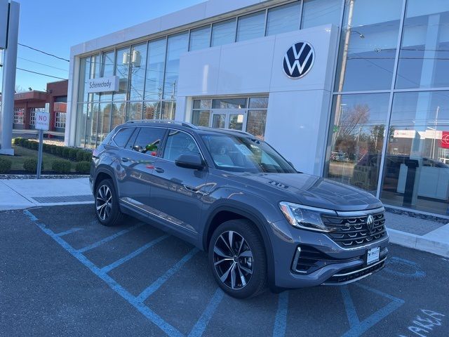 2025 Volkswagen Atlas 2.0T SEL Premium R-Line