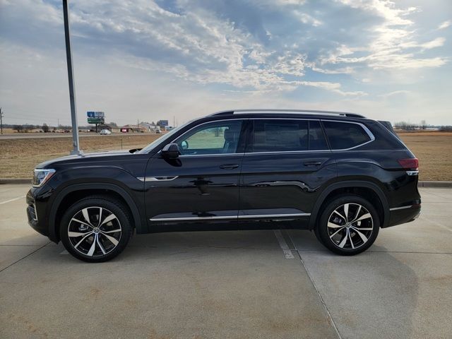2025 Volkswagen Atlas 2.0T SEL Premium R-Line