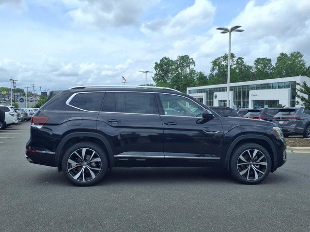 2025 Volkswagen Atlas 2.0T SEL Premium R-Line