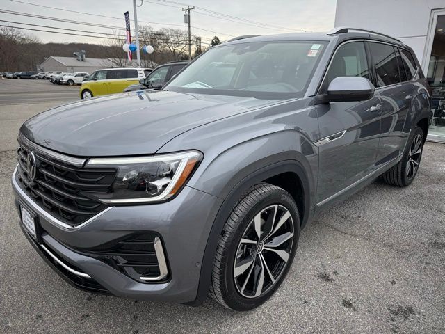 2025 Volkswagen Atlas 2.0T SEL Premium R-Line