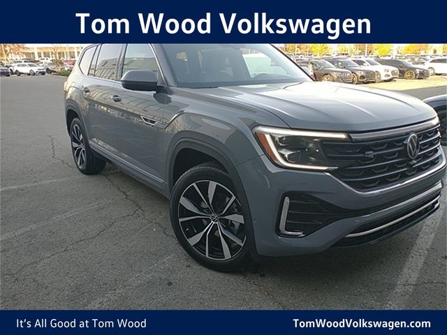 2025 Volkswagen Atlas 2.0T SEL Premium R-Line