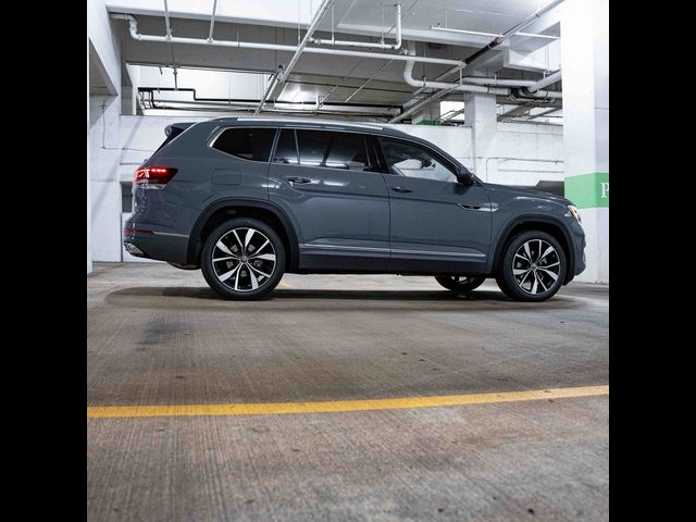 2025 Volkswagen Atlas 2.0T SEL Premium R-Line