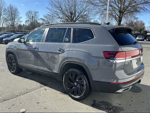 2025 Volkswagen Atlas 2.0T SE Technology