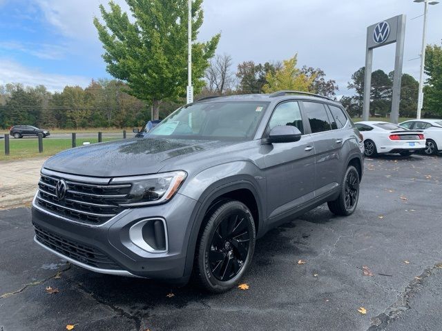 2025 Volkswagen Atlas 2.0T SE Technology