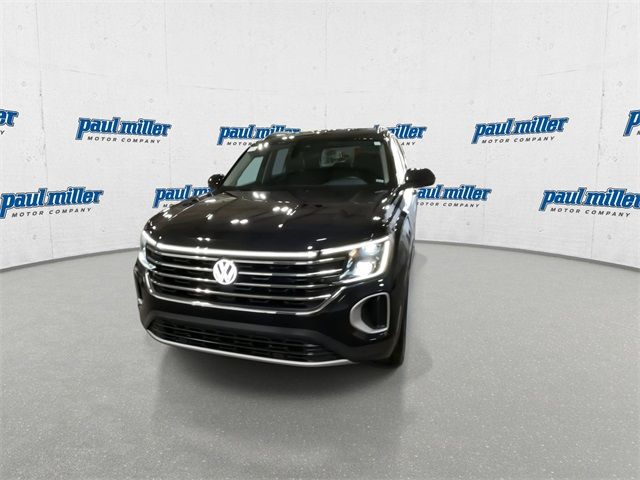 2025 Volkswagen Atlas 2.0T SE Technology