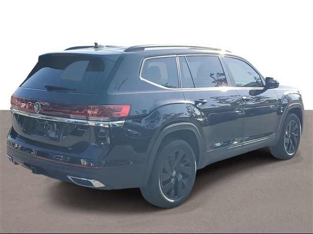2025 Volkswagen Atlas 2.0T SE Technology