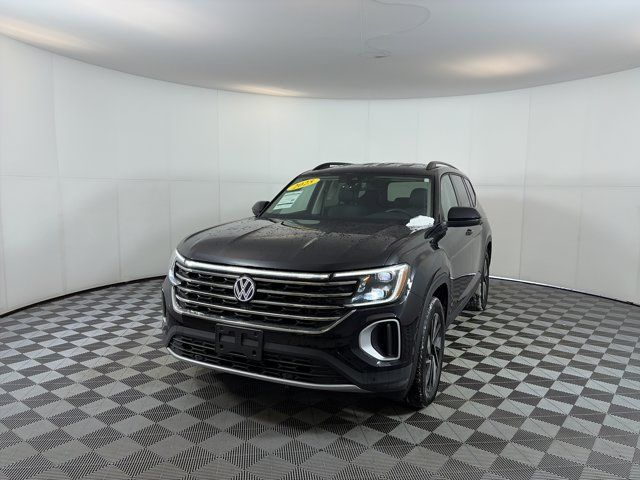 2025 Volkswagen Atlas 2.0T SE Technology