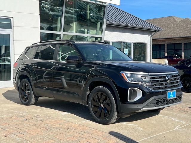 2025 Volkswagen Atlas 2.0T SE Technology