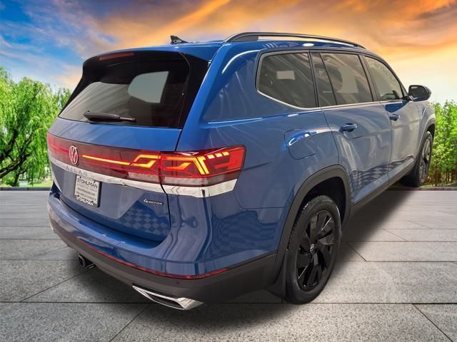 2025 Volkswagen Atlas 2.0T SE Technology