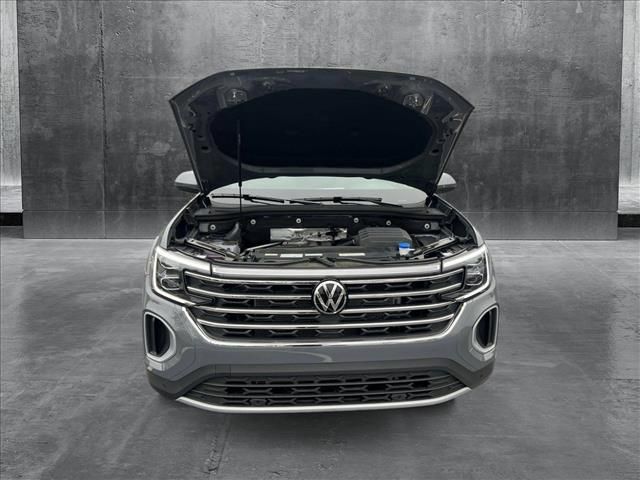 2025 Volkswagen Atlas 2.0T SE Technology