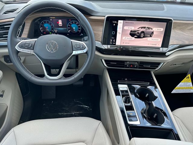 2025 Volkswagen Atlas 2.0T SE Technology