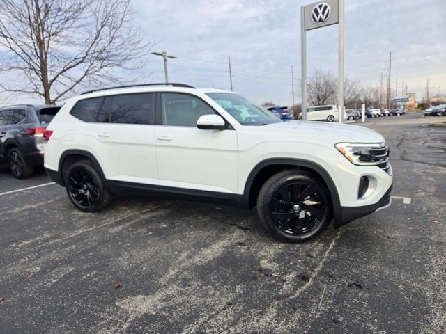 2025 Volkswagen Atlas 2.0T SE Technology