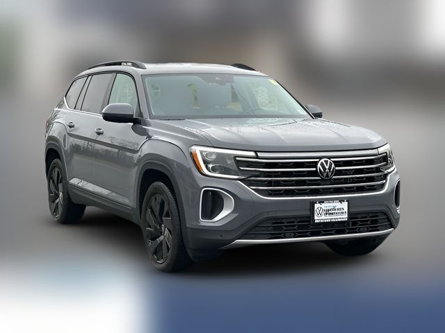 2025 Volkswagen Atlas 2.0T SE Technology