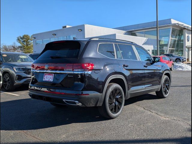 2025 Volkswagen Atlas 2.0T SE Technology