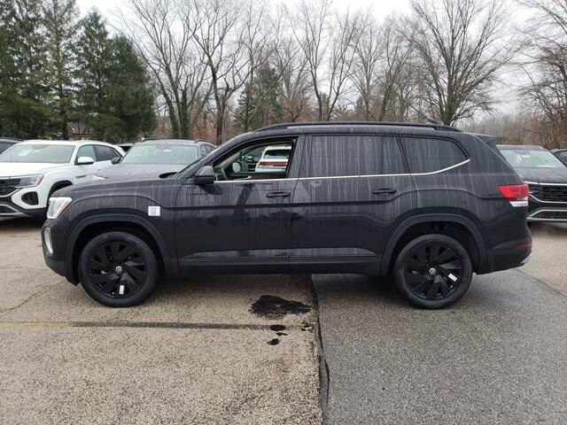 2025 Volkswagen Atlas 2.0T SE Technology