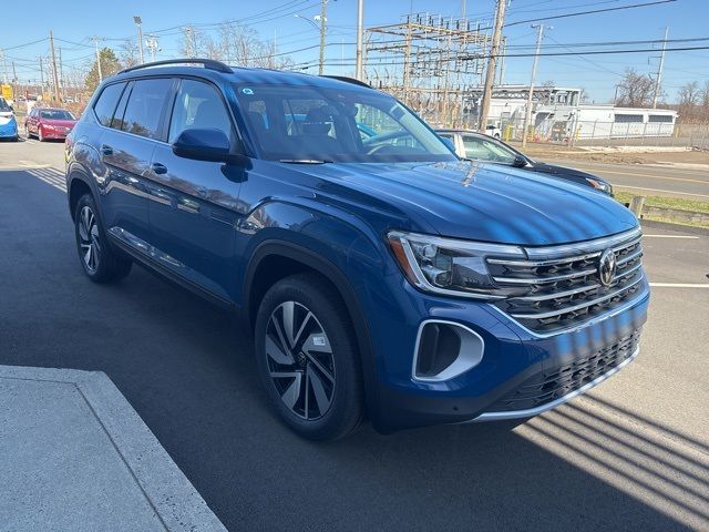 2025 Volkswagen Atlas 2.0T SE Technology