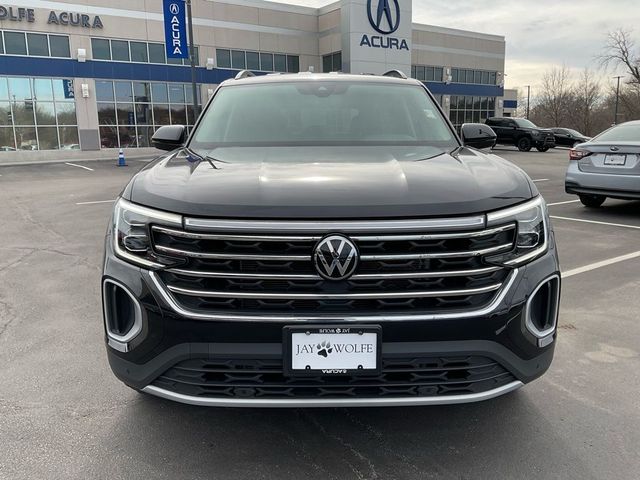 2025 Volkswagen Atlas 2.0T SE Technology