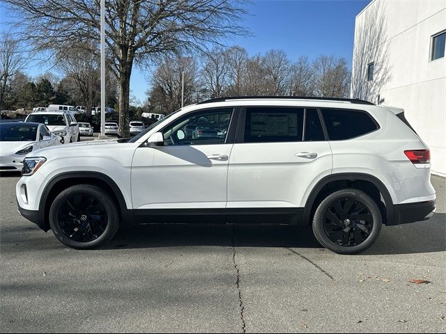 2025 Volkswagen Atlas 2.0T SE Technology