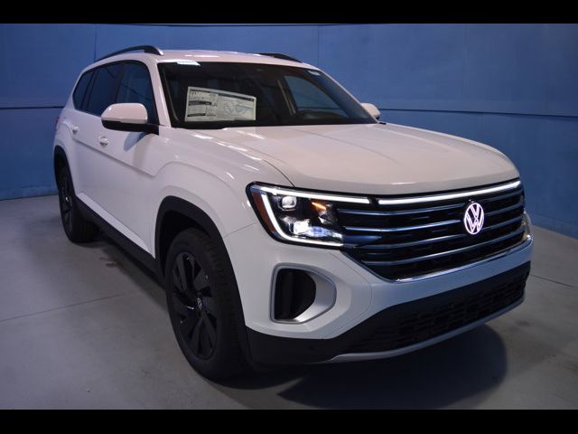 2025 Volkswagen Atlas 2.0T SE Technology