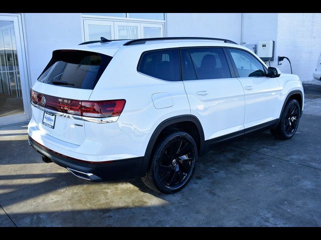 2025 Volkswagen Atlas 2.0T SE Technology