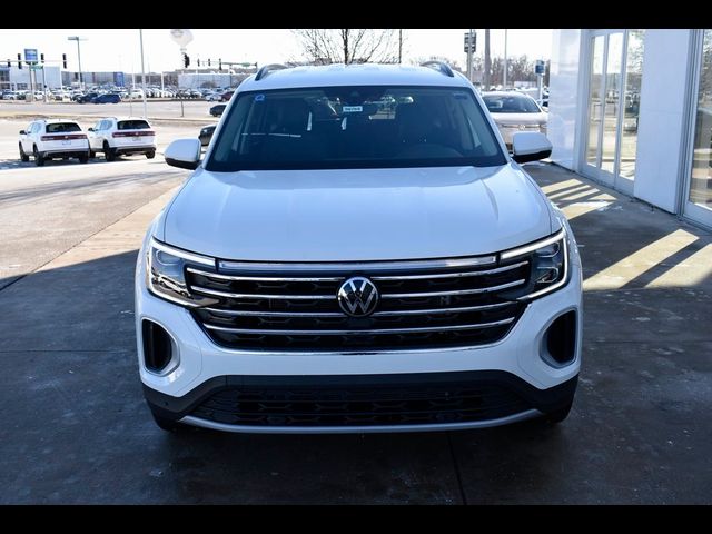 2025 Volkswagen Atlas 2.0T SE Technology