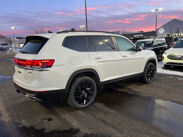 2025 Volkswagen Atlas 2.0T SE Technology