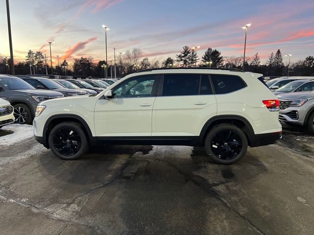 2025 Volkswagen Atlas 2.0T SE Technology